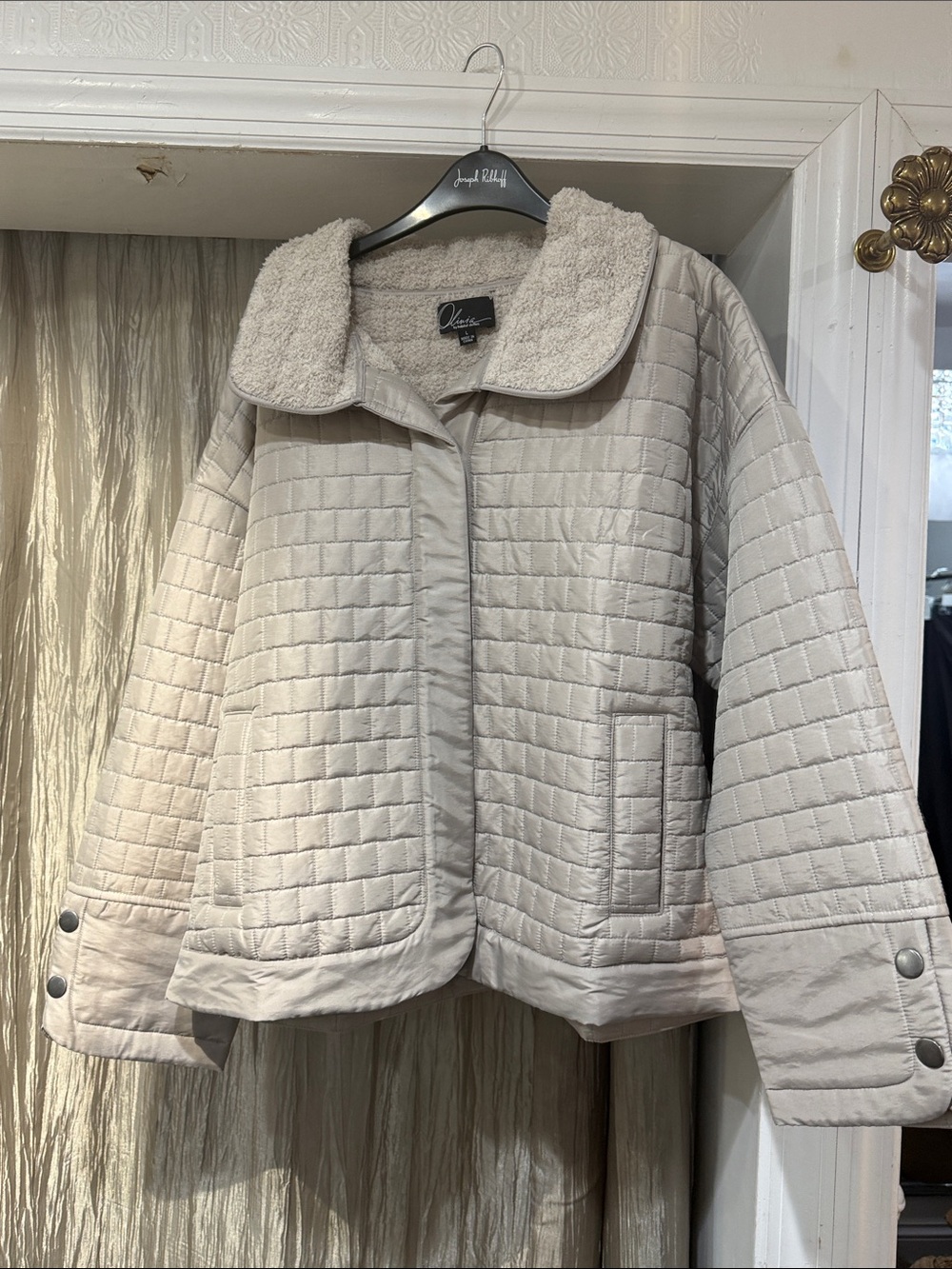 Olivia Quilted Cream Jacket with Sherpa Collar